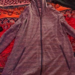 Super comfortable keeps your warm